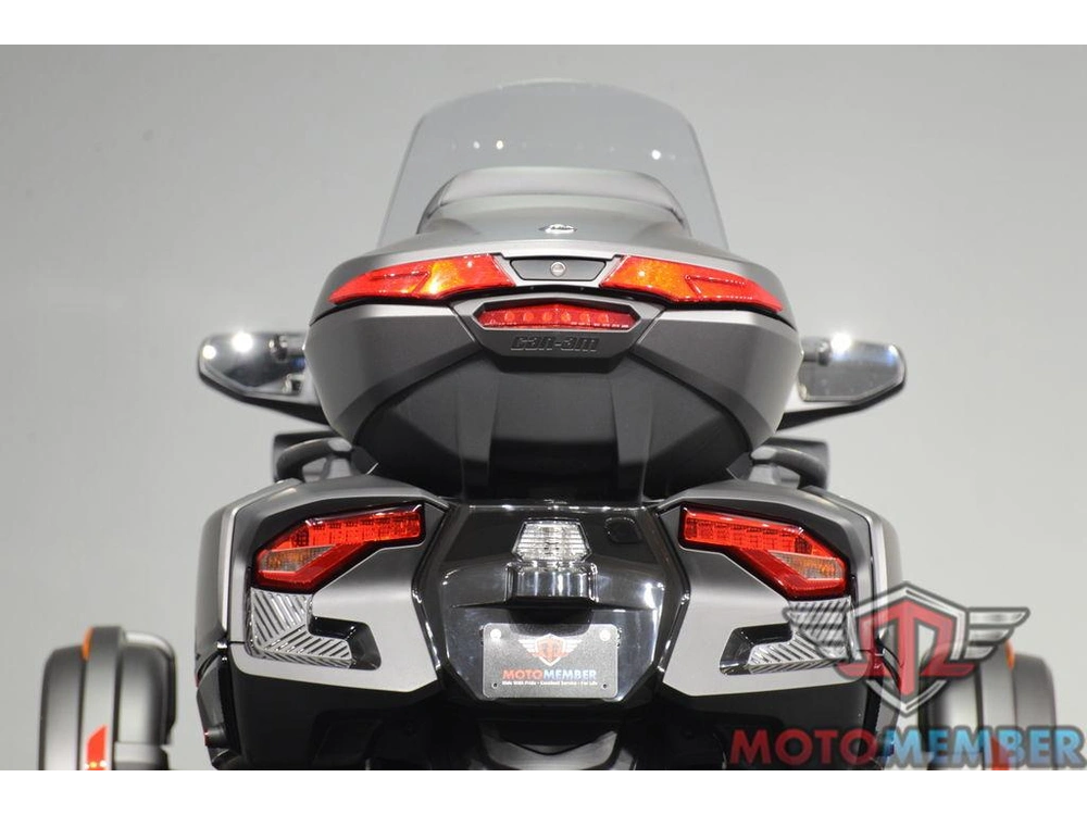 2026 Can-am Spyder Rt Limited Dark alt