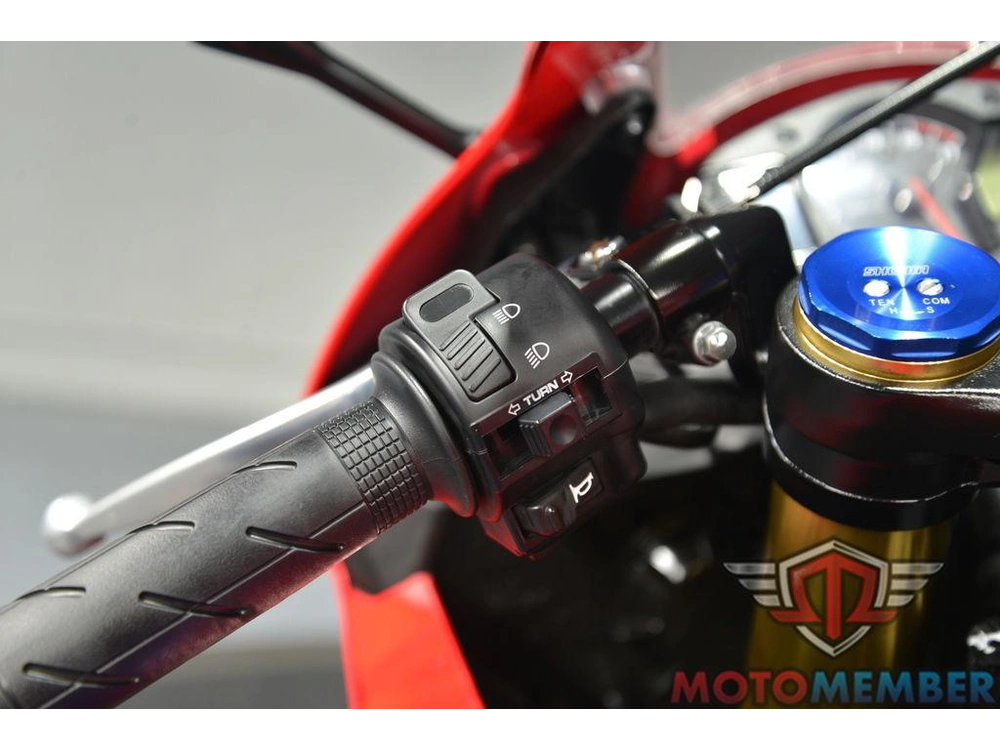 2024 Honda Cbr600rr alt