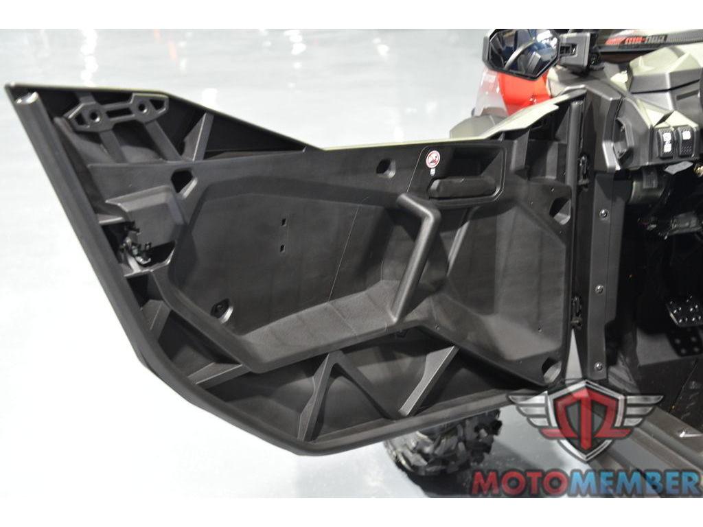 2025 Can-Am Commander MAX XT 1000R for Sale