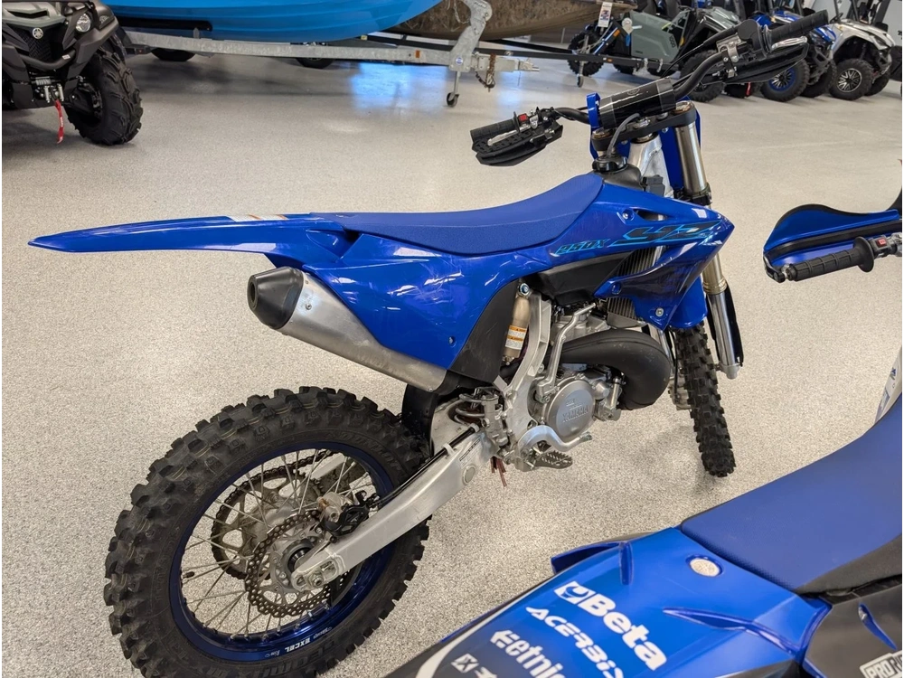 2024 Yamaha Yz250x alt