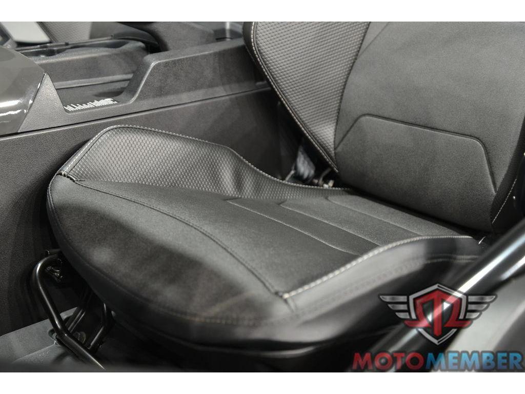2025 Polaris Slingshot R (AutoDrive) for Sale