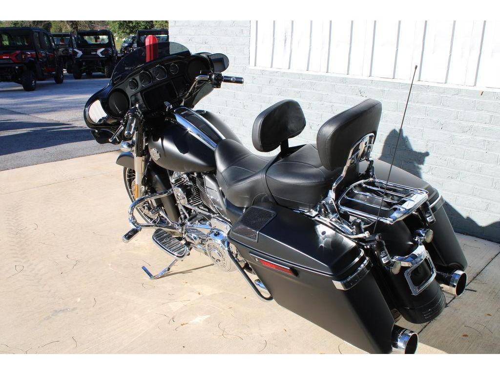 2022 Harley-Davidson Street Glide Special for Sale