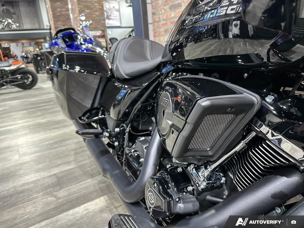 2026 Harley-davidson Road Glide alt