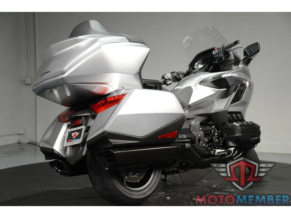 2025 Honda Gold Wing Tour 50th Anniversary alt
