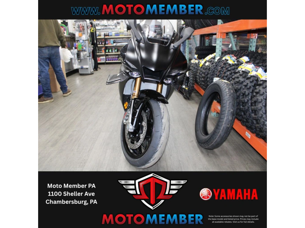 2025 Yamaha Yzf-r1 alt