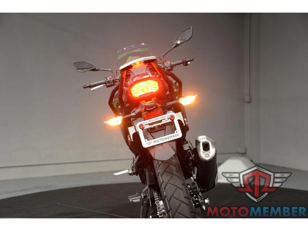 2025 Kawasaki Versys®-x 300 Abs alt