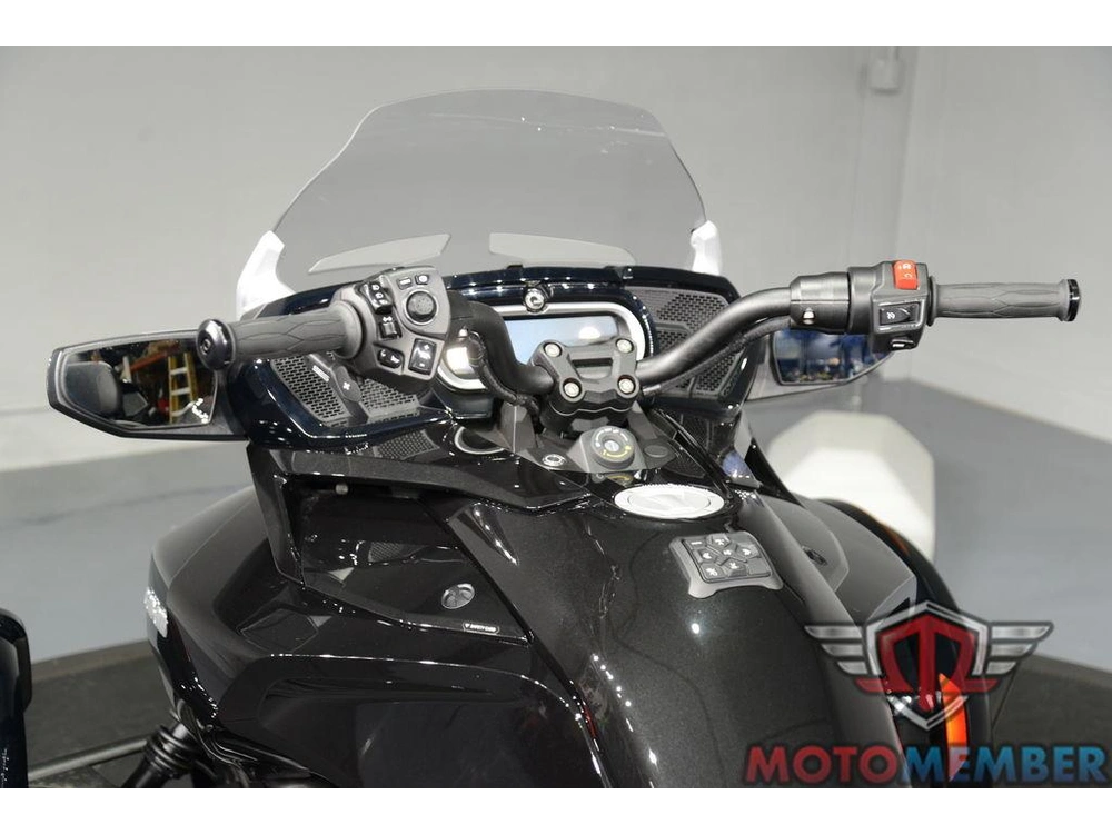 2023 Can-am Spyder F3 Limited Platine Wheels alt