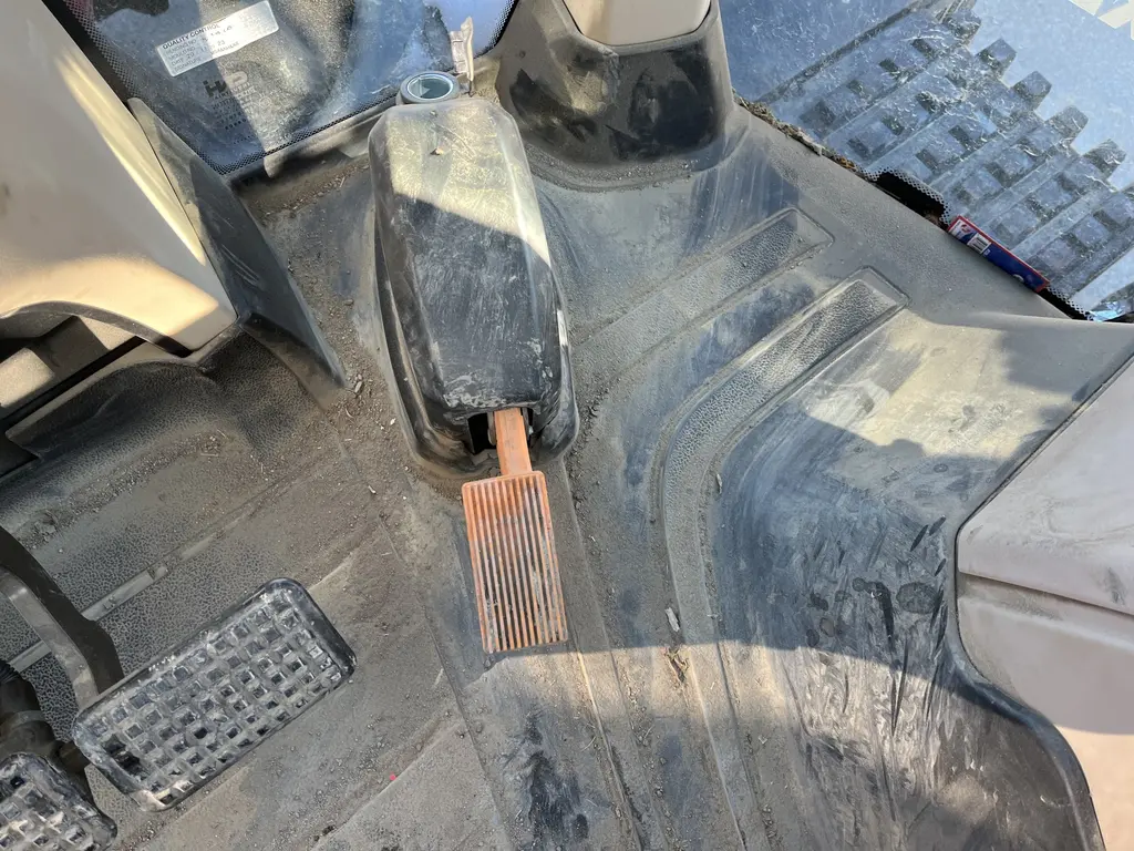 2024 Case IH Optum 300 CVX