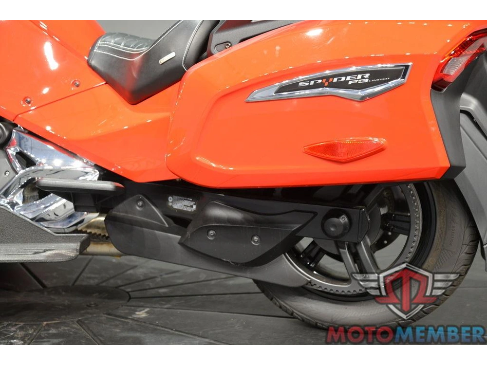 2022 Can-am Spyder F3 Limited Chrome Wheels alt