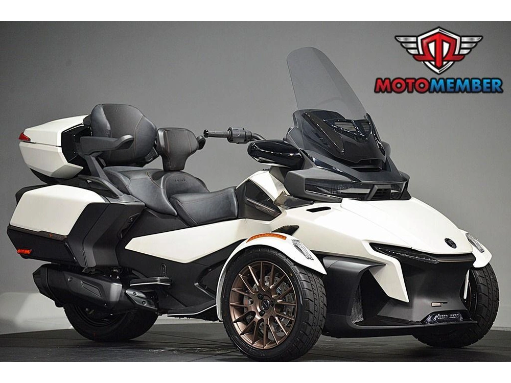 2025 Can-am Spyder Rt Sea-to-sky alt