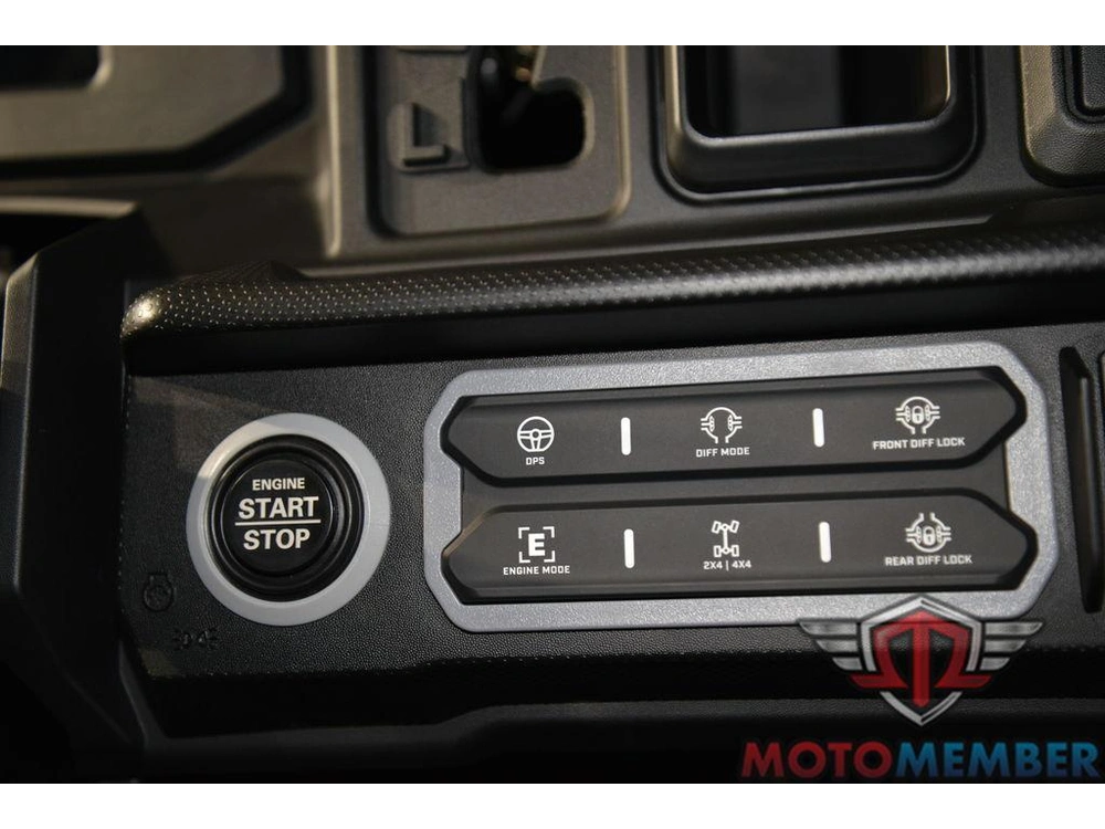 2026 Can-am Defender Max X Mr Hd11 With Half-doors alt