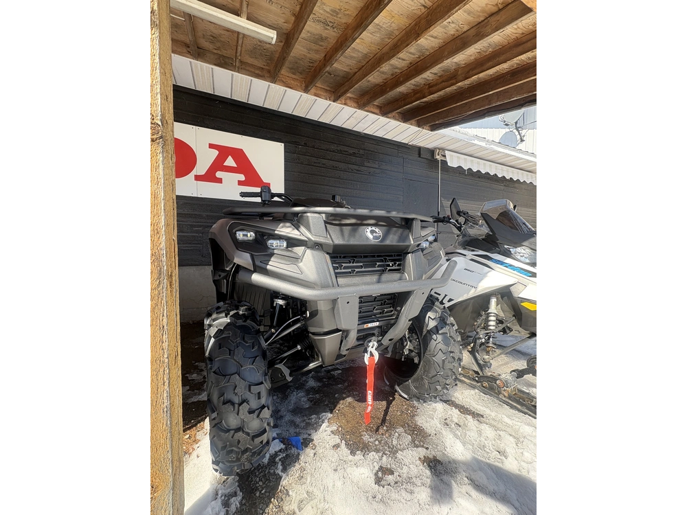 2026 Can-am Out Max Xt 700 alt