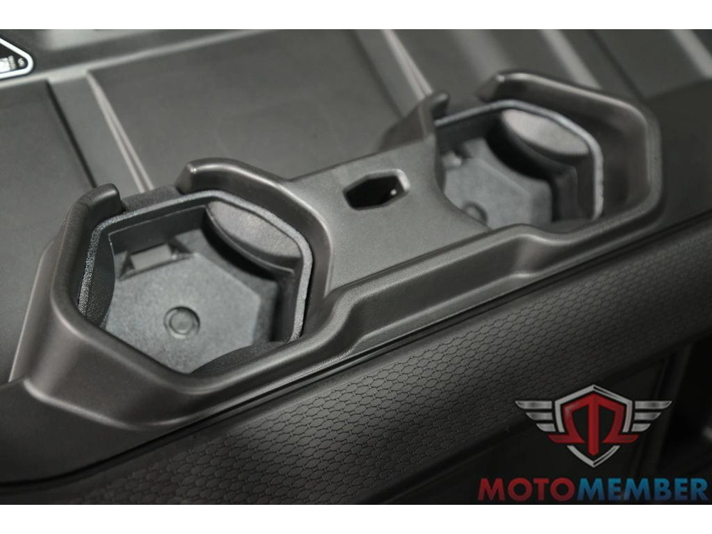 2026 Can-am Defender X Mr Hd11 With Half-doors alt