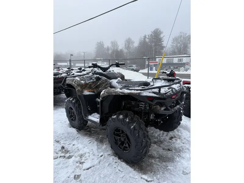 Can-Am OUT PRO HUNT HD7 2026