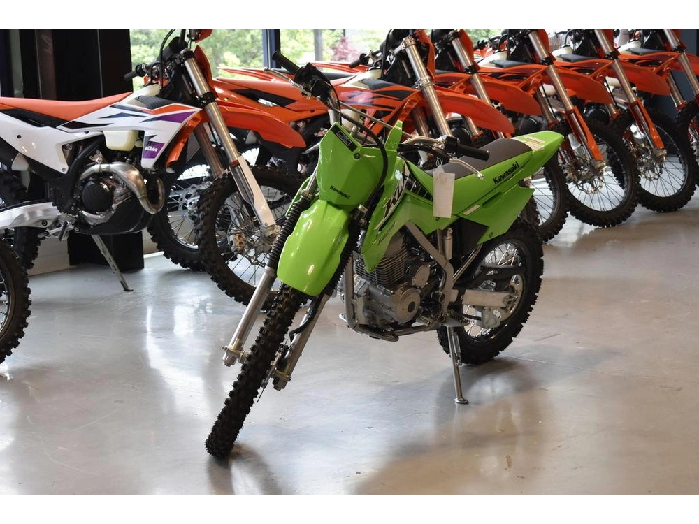 2025 Kawasaki Klx®140r L alt