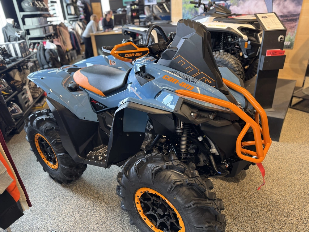 Can-am Renegade Xmr 1000r 2026 alt