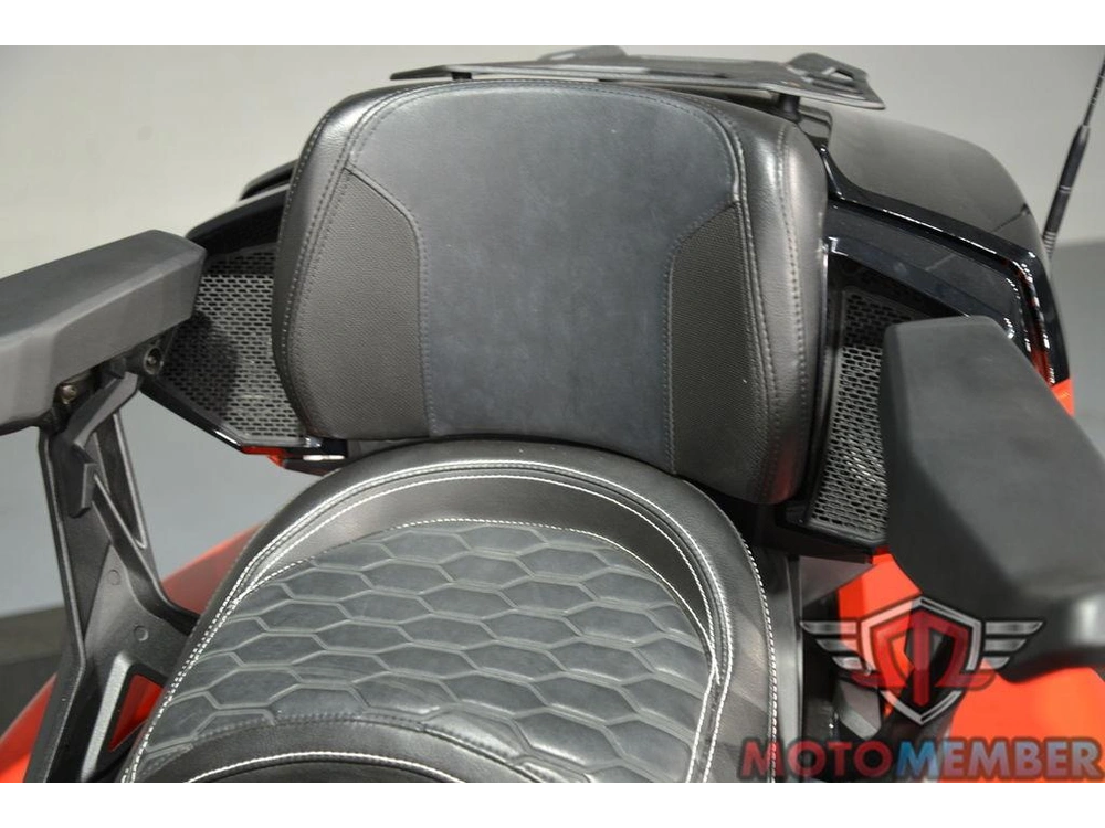 2022 Can-am Spyder F3 Limited Chrome Wheels alt