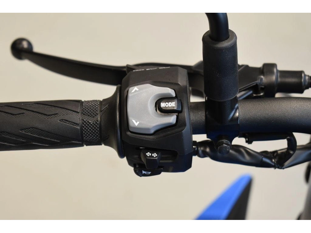 2024 Suzuki Gsx-8s alt