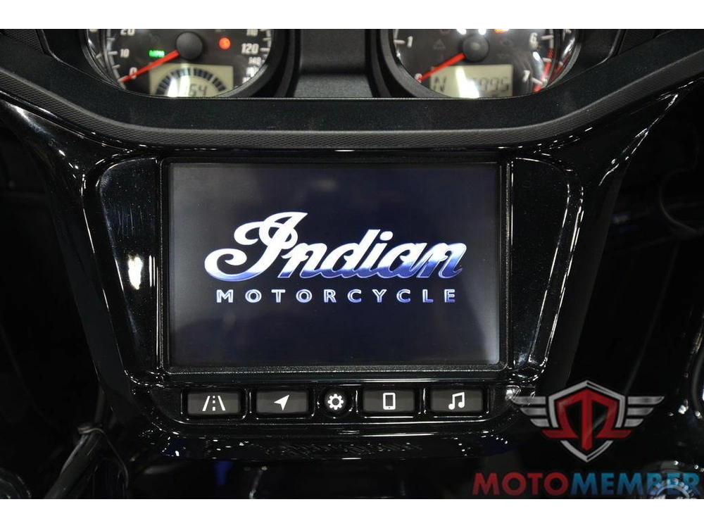 2023 Indian Motorcycle Challenger® Limited Spirit Blue Metallic / Black Metallic alt
