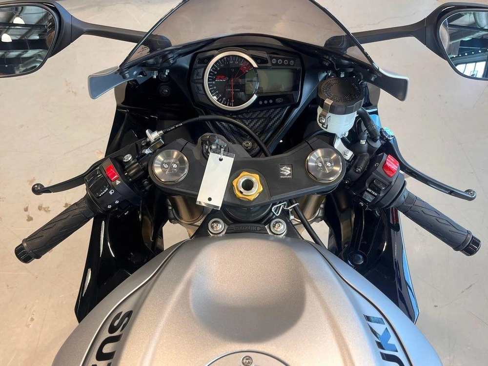 2026 Suzuki Gsx-r750 alt