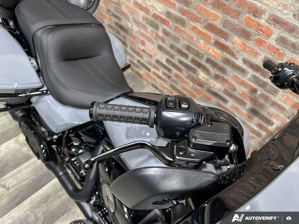 2026 Harley-davidson Street Glide Limited alt