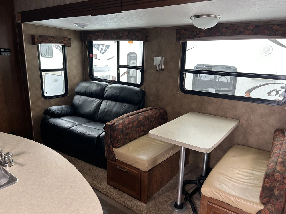 2014 Crossroads Rv Cruiser Cfl30d alt