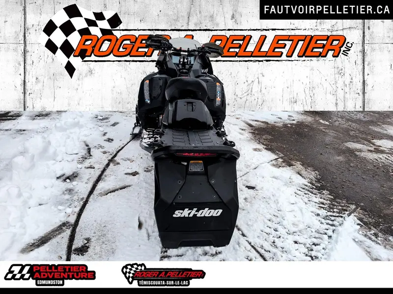 Ski-Doo RENEGADE XRS 900 TURBO R 2025