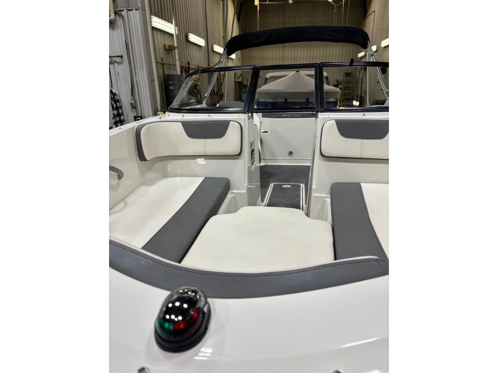 Bayliner Bayliner Vr4 2018 2018 alt