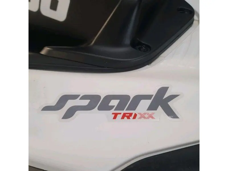 2025 Sea-Doo Spark Trixx 1P (Audio) thumbnail 8