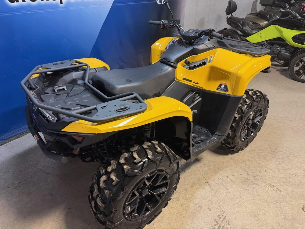 Can-am Outlander 700 Xt 2023 alt