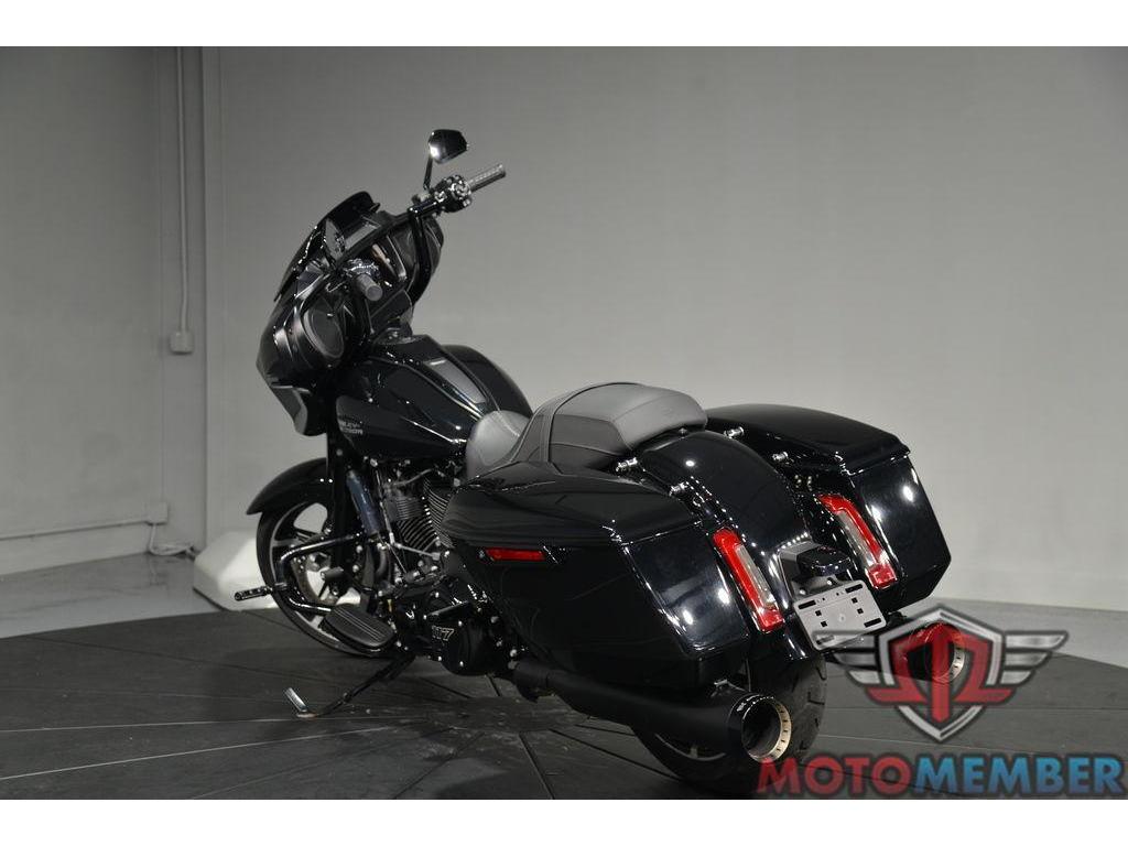 2024 Harley-Davidson Street Glide Base for Sale