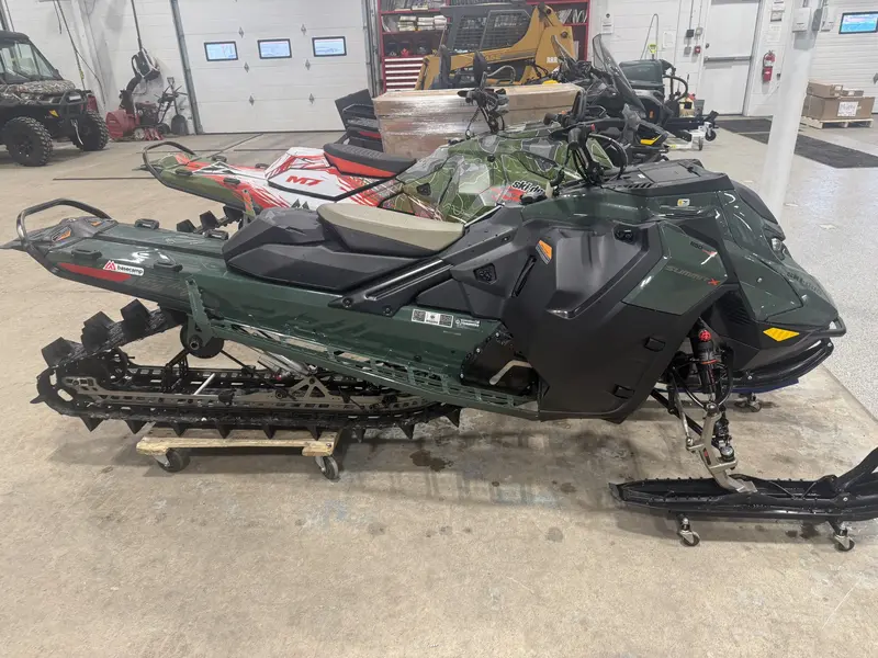 2026 Ski-doo Summit X Expert 154 Turbo 10.25 Tstf alt