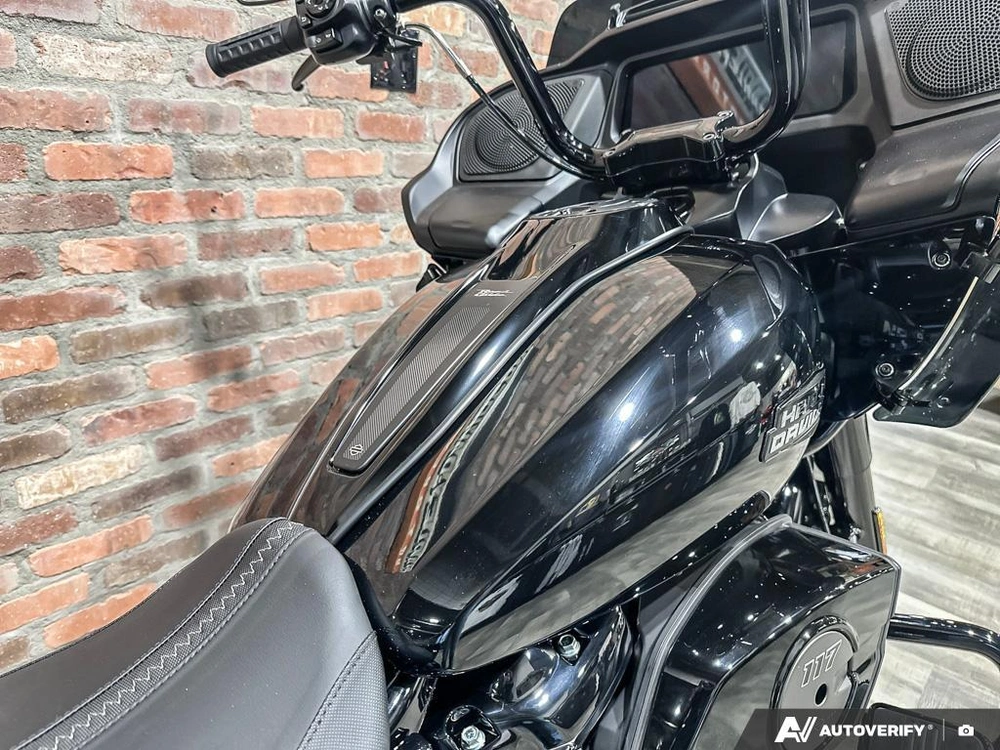 2026 Harley-davidson Road Glide alt