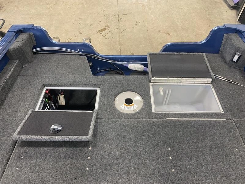 2025 Smoker-craft Excursion 166 Dc Pro alt