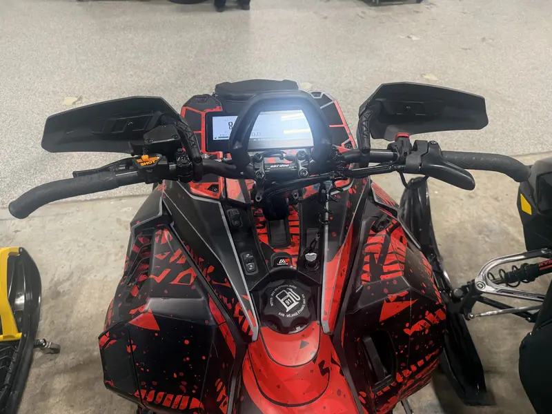 2026 Ski-doo Summit X 165 850 Etec Tdtj alt