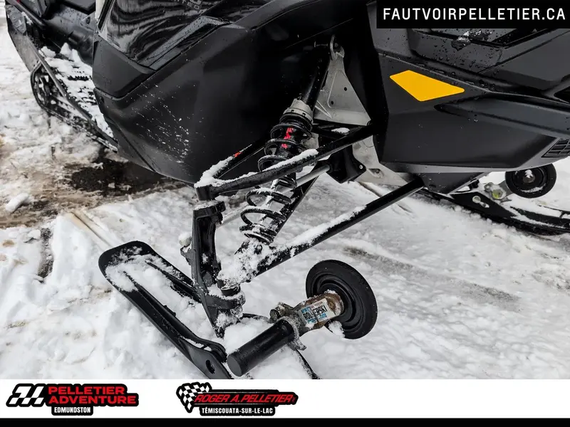 Ski-Doo GRAND-TOURING LIMITED 900 ACE 2022