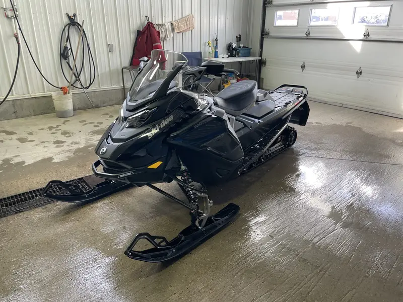 Ski-Doo Renegade Adrenaline 900 ACE Enduro 2026