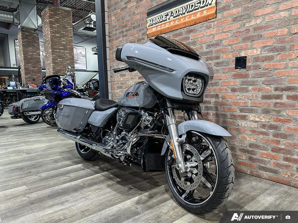 2026 Harley-davidson Street Glide alt