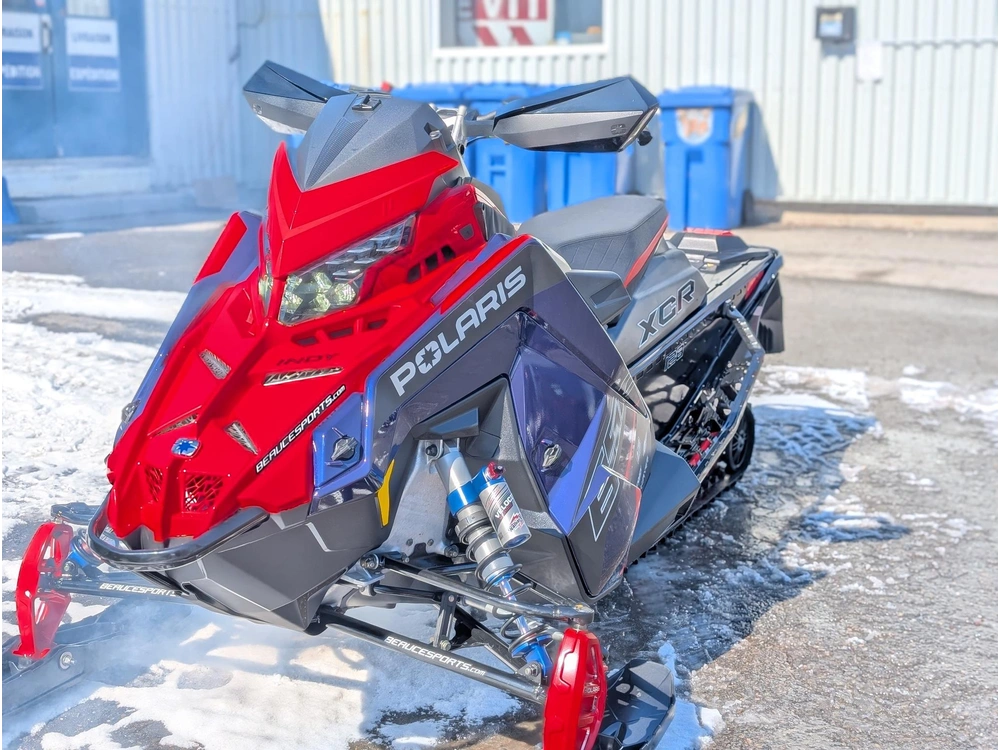 2025 Polaris 650 Indy Xcr 128 🎯 Motoneige Performance Occasion Garantie Cloutée Inspection 1 Proprio Fiable Prête Saison 🟢 alt