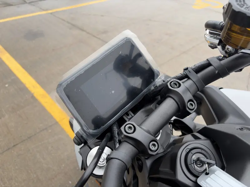 2026 Yamaha MT-09 thumbnail 9