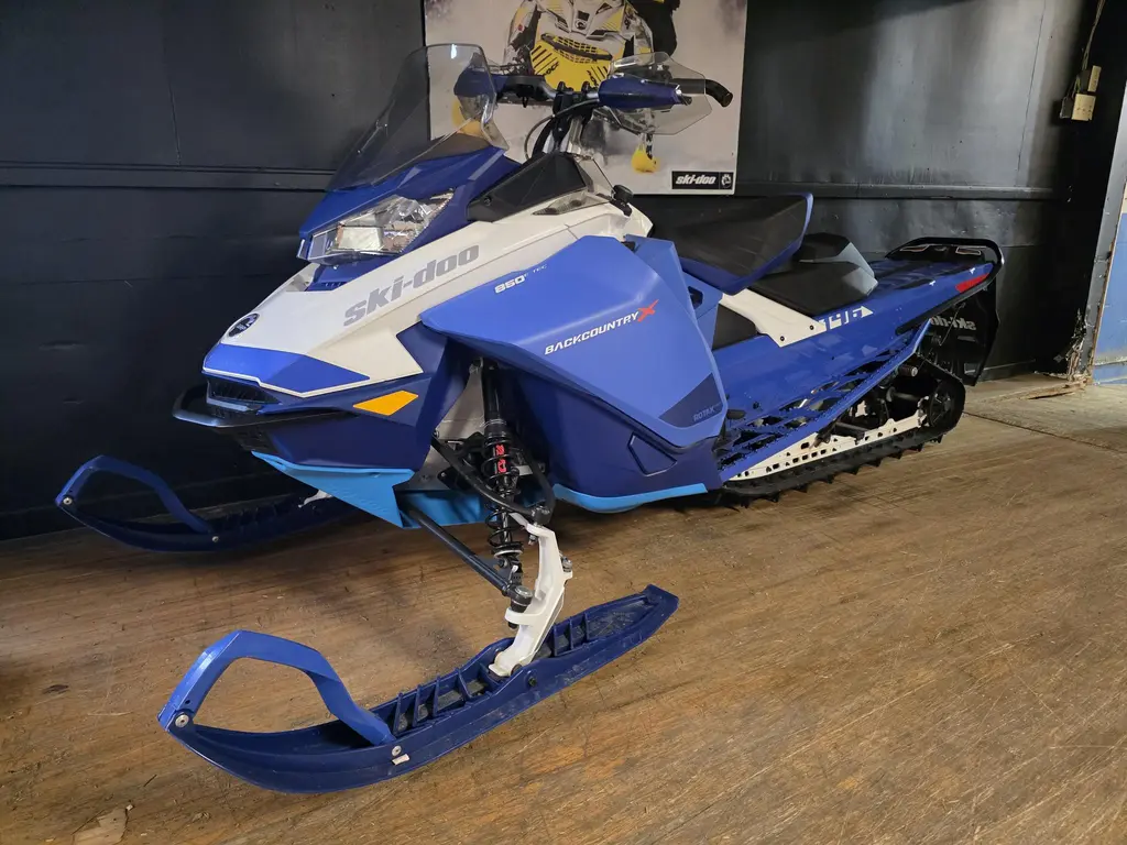 2021 Ski-Doo Backcountry X 850
