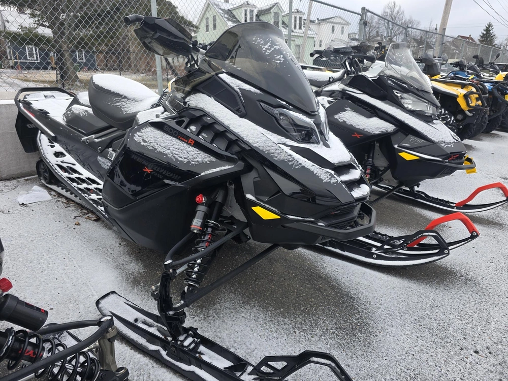 2025 Ski-doo Renegade Xrs 900 Ace Turbo R