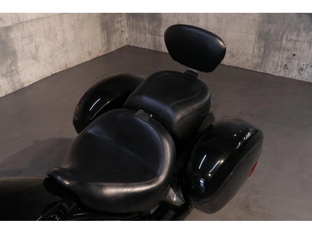 Honda Vt1300 2010 alt