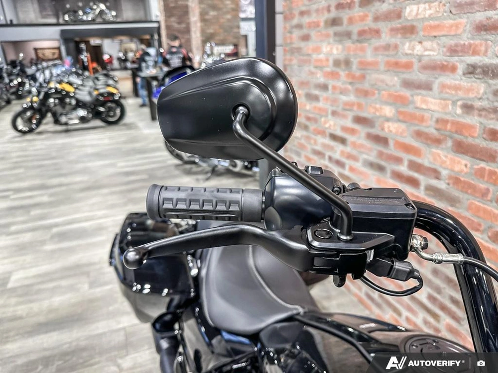 2026 Harley-davidson Road Glide alt