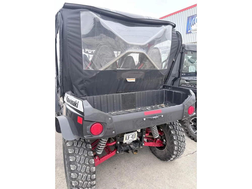 2023 Kawasaki Teryx 4 alt