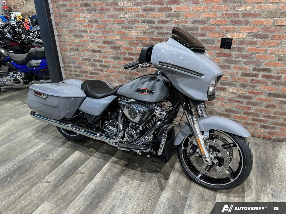 2026 Harley-davidson Street Glide alt