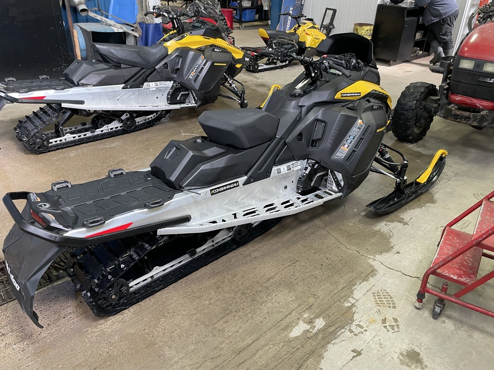 Ski-doo Renegade Sport 600 Ace 2026 alt