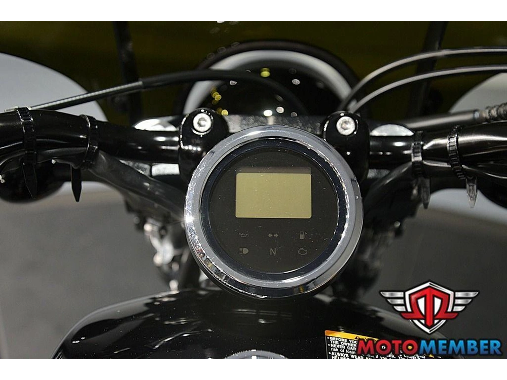 2015 Yamaha Bolt™ R-spec alt