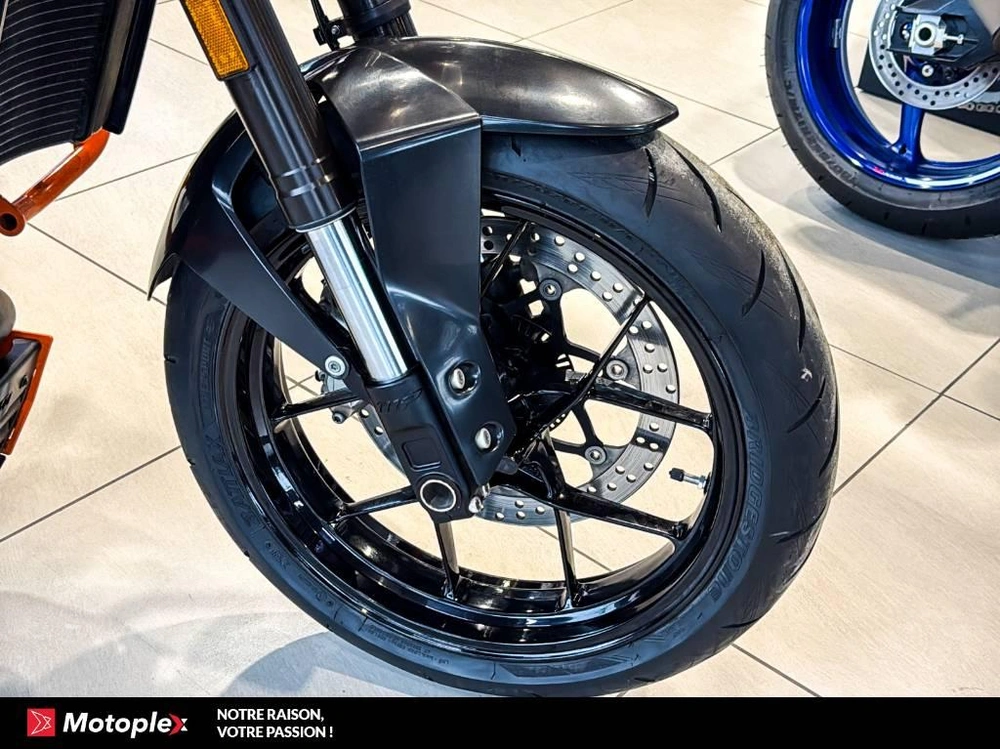 2017 Ktm Duke 690 Akrapovic alt