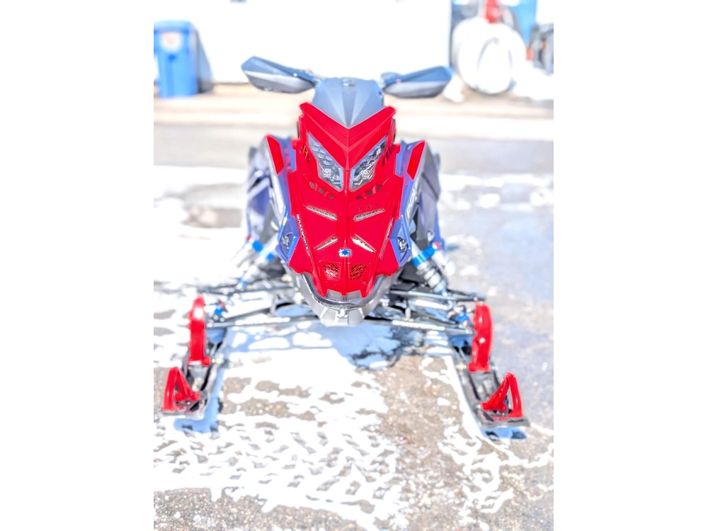 2025 Polaris 650 Indy Xcr 128 🎯 Motoneige Performance Occasion Garantie Cloutée Inspection 1 Proprio Fiable Prête Saison 🟢 alt